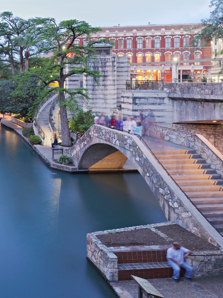 Enhance your San Antonio vacation rental management with our tailored services.